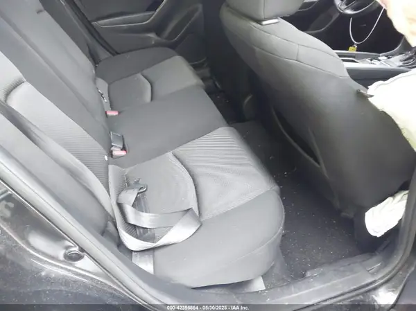 3MZBN1U79HM102135 2017 MAZDA 3 - Image 8