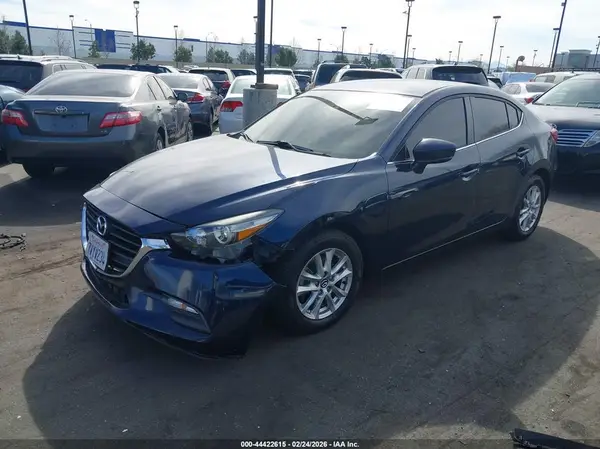 3MZBN1U79HM107688 2017 MAZDA 3 - Image 2