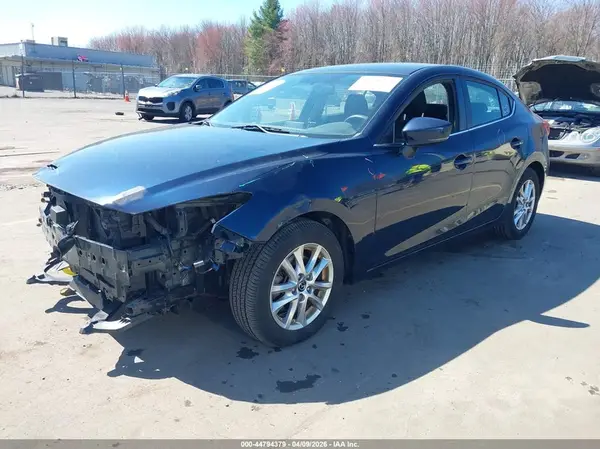 3MZBN1U79HM108260 2017 MAZDA 3 - Image 2