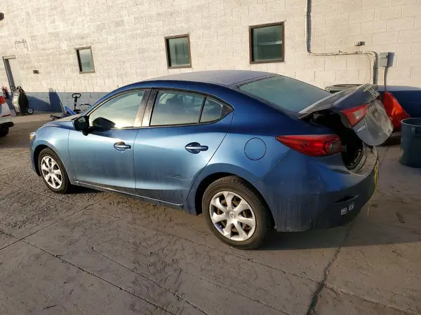 3MZBN1U79HM109618 2017 MAZDA 3 - Image 2