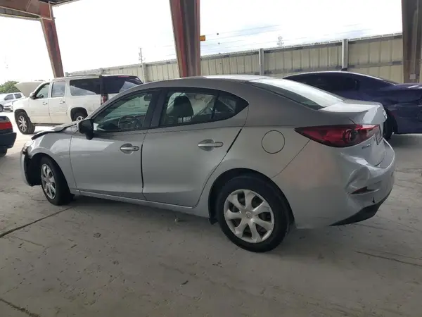 3MZBN1U79HM123146 2017 MAZDA 3 - Image 2