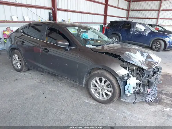3MZBN1U79HM133496 2017 MAZDA 3 - Image 1