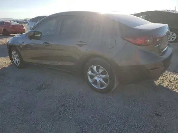 3MZBN1U79HM150038 2017 MAZDA 3 - Image 2