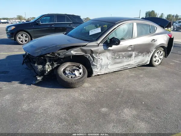 3MZBN1U79HM153599 2017 MAZDA 3 - Image 2