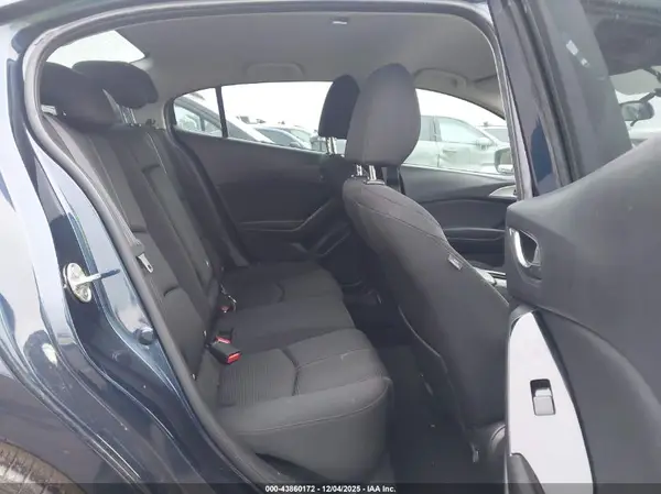 3MZBN1U79HM154249 2017 MAZDA 3 - Image 8
