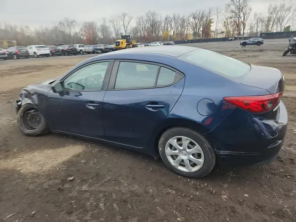 3MZBN1U79JM161028 2018 MAZDA 3 - Image 2