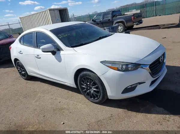 3MZBN1U79JM170411 2018 MAZDA 3 - Image 1