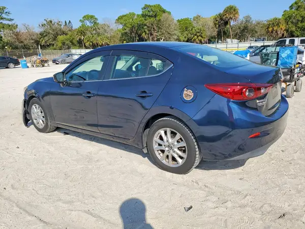 3MZBN1U79JM181408 2018 MAZDA 3 - Image 2