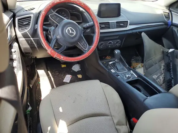 3MZBN1U79JM182459 2018 MAZDA 3 - Image 8