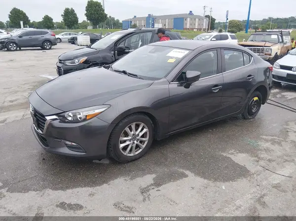 3MZBN1U79JM185247 2018 MAZDA 3 - Image 2