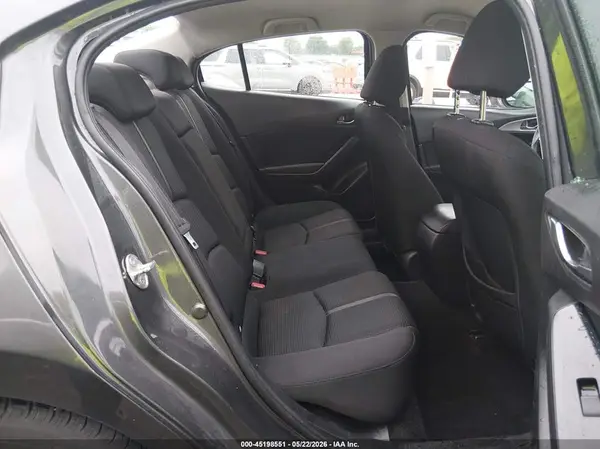 3MZBN1U79JM185247 2018 MAZDA 3 - Image 8