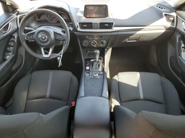 3MZBN1U79JM213385 2018 MAZDA 3 - Image 8