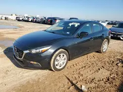 3MZBN1U79JM216013 2018 MAZDA 3