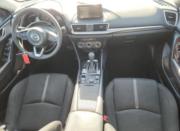 3MZBN1U79JM224743 2018 MAZDA 3 - Image 8