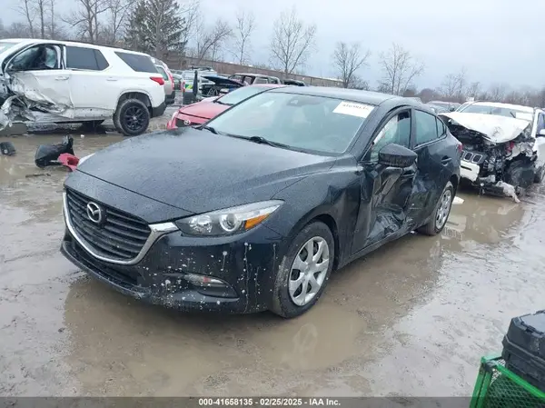 3MZBN1U79JM229750 2018 MAZDA 3 - Image 2