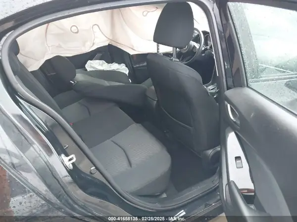 3MZBN1U79JM229750 2018 MAZDA 3 - Image 8