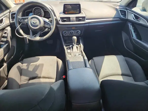 3MZBN1U7XHM106260 2017 MAZDA 3 - Image 8