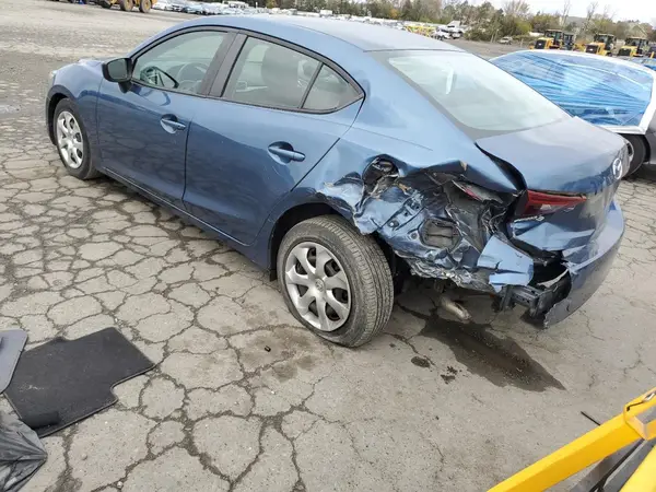 3MZBN1U7XHM107022 2017 MAZDA 3 - Image 2