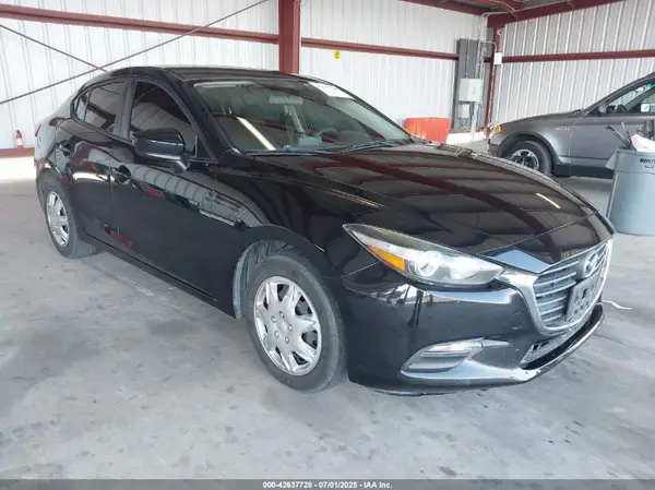 3MZBN1U7XHM112673 2017 MAZDA 3 - Image 1