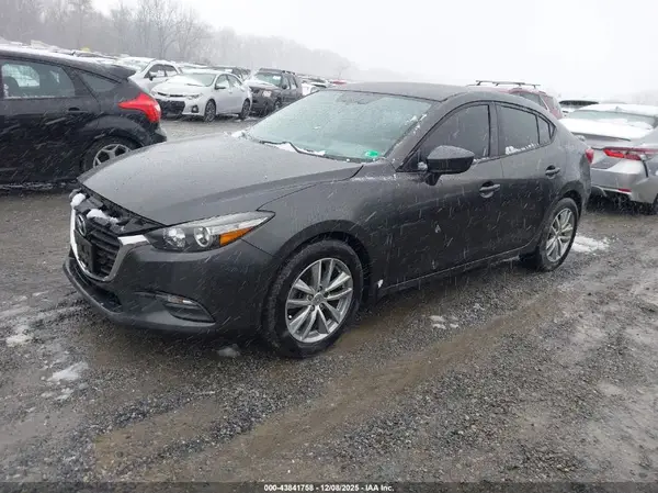3MZBN1U7XHM115041 2017 MAZDA 3 - Image 2