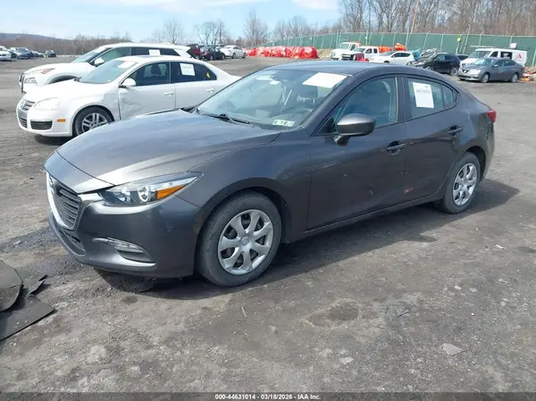 3MZBN1U7XHM117923 2017 MAZDA 3 - Image 2