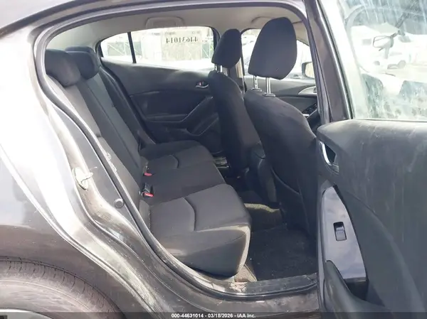 3MZBN1U7XHM117923 2017 MAZDA 3 - Image 8