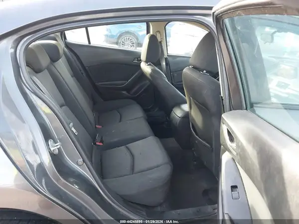 3MZBN1U7XHM119008 2017 MAZDA 3 - Image 8