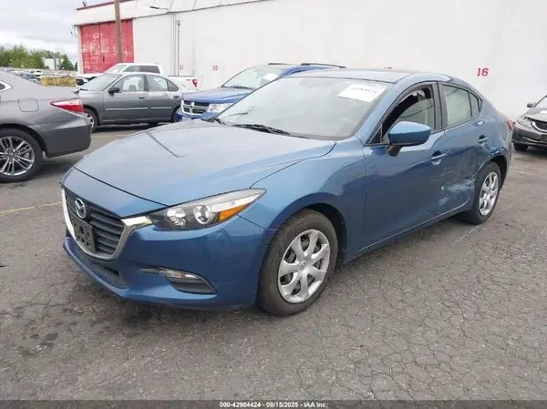 3MZBN1U7XHM119803 2017 MAZDA 3 - Image 2