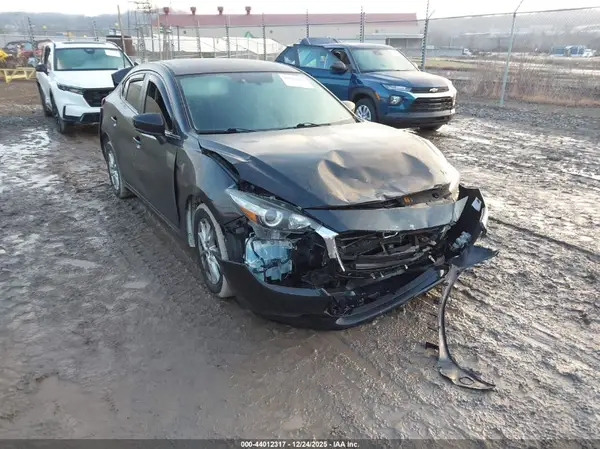 3MZBN1U7XHM120921 2017 MAZDA 3 - Image 1