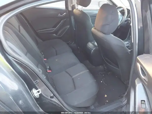 3MZBN1U7XHM120921 2017 MAZDA 3 - Image 8