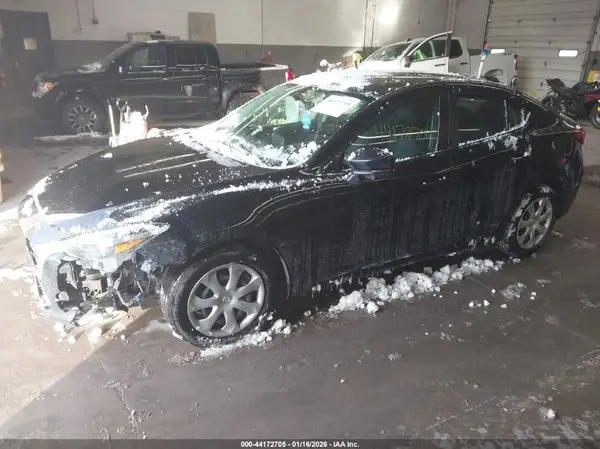 3MZBN1U7XHM153563 2017 MAZDA 3 - Image 2