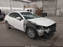 3MZBN1U7XJM159997 2018 MAZDA 3