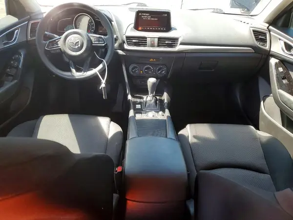 3MZBN1U7XJM161894 2018 MAZDA 3 - Image 8