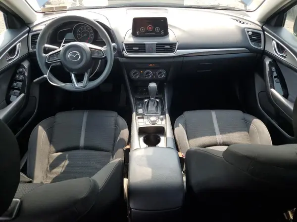 3MZBN1U7XJM163046 2018 MAZDA 3 - Image 8