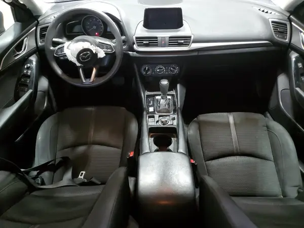 3MZBN1U7XJM170000 2018 MAZDA 3 - Image 8