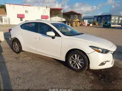 3MZBN1U7XJM173768 2018 MAZDA 3