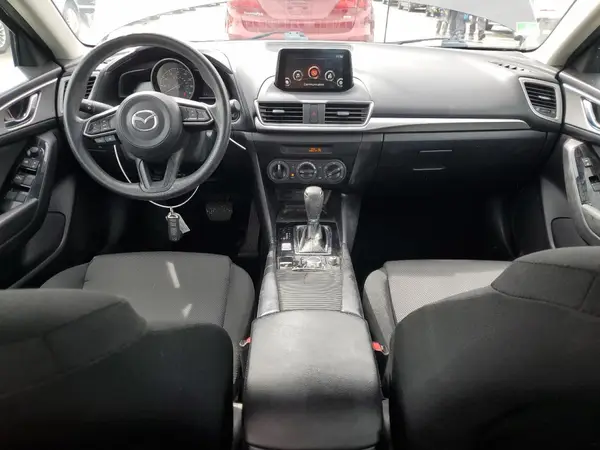 3MZBN1U7XJM176377 2018 MAZDA 3 - Image 8