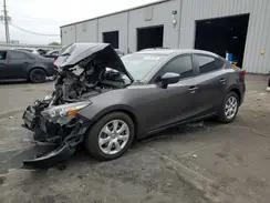 3MZBN1U7XJM179523 2018 MAZDA 3