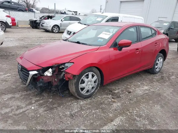 3MZBN1U7XJM181871 2018 MAZDA 3 - Image 2