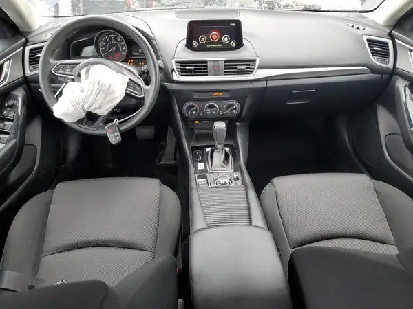 3MZBN1U7XJM189954 2018 MAZDA 3 - Image 8