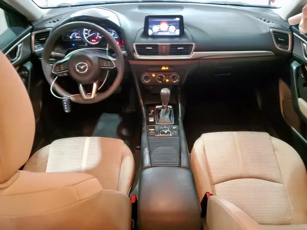 3MZBN1U7XJM207031 2018 MAZDA 3 - Image 8