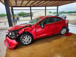 3MZBN1U7XJM207823 2018 MAZDA 3