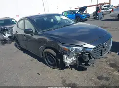 3MZBN1U7XJM208146 2018 MAZDA 3