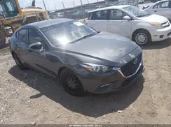 3MZBN1U7XJM212231 2018 MAZDA 3