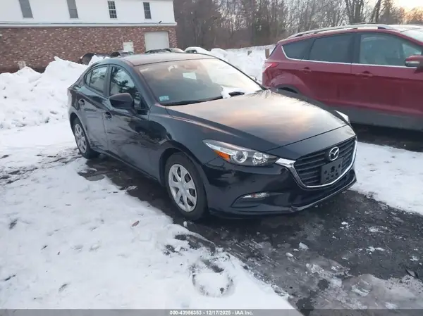 3MZBN1U7XJM229918 2018 MAZDA 3 - Image 1