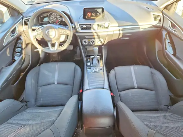 3MZBN1U7XJM230129 2018 MAZDA 3 - Image 8