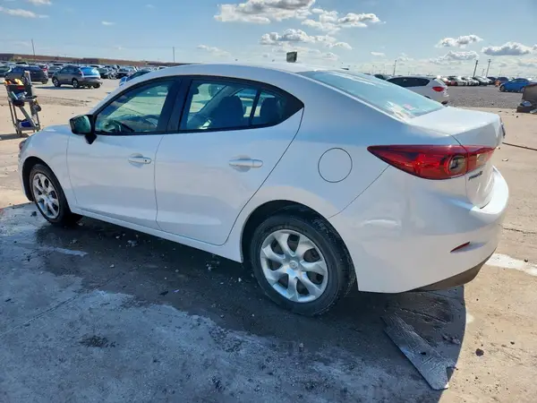 3MZBN1U7XJM243432 2018 MAZDA 3 - Image 2