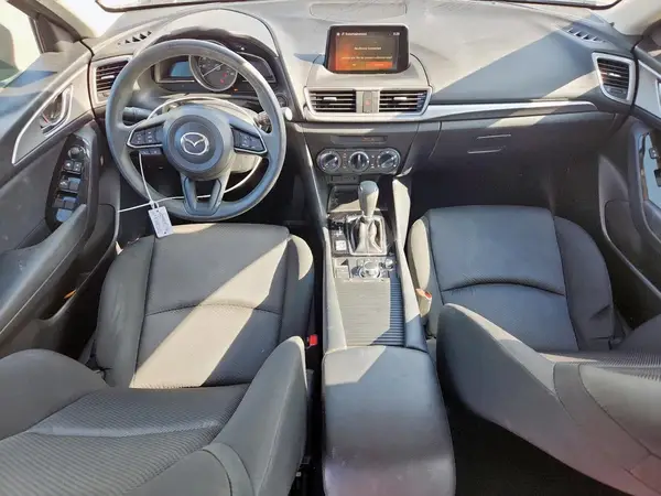 3MZBN1U7XJM243432 2018 MAZDA 3 - Image 8