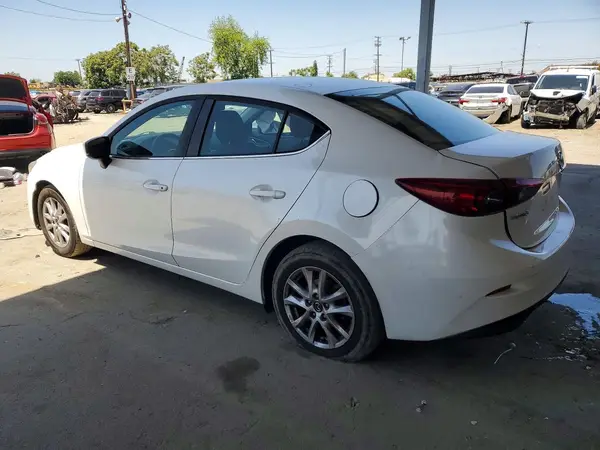 3MZBN1U7XJM255466 2018 MAZDA 3 - Image 2