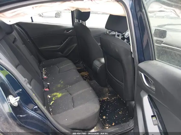 3MZBN1U7XJM261817 2018 MAZDA 3 - Image 8